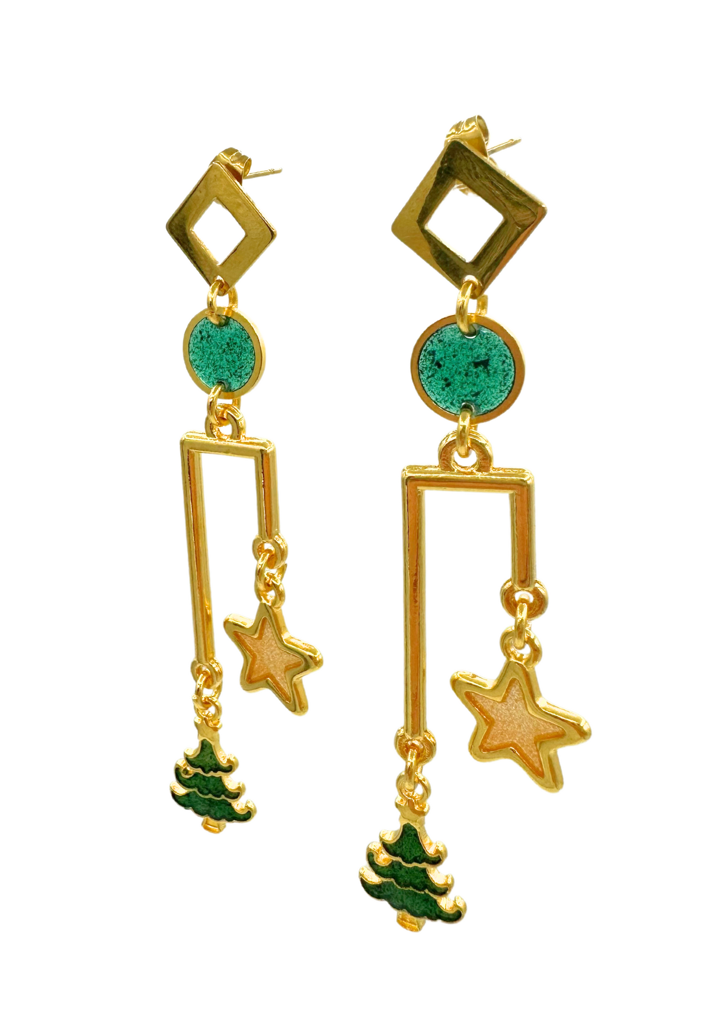 Geometrische kerst oorringen met kerstboom en gouden sterren