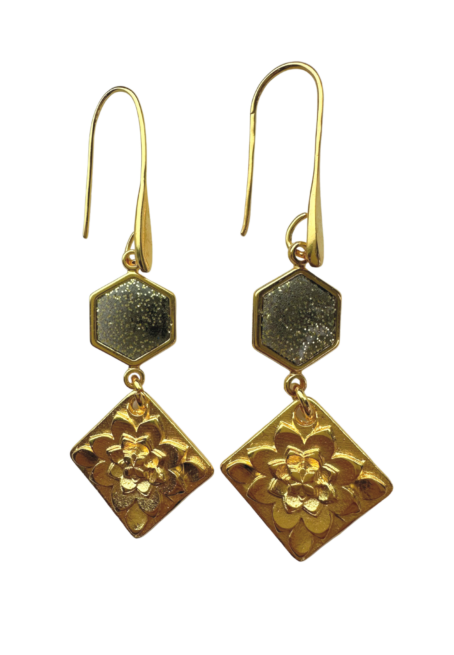 Florale gouden oorhangers